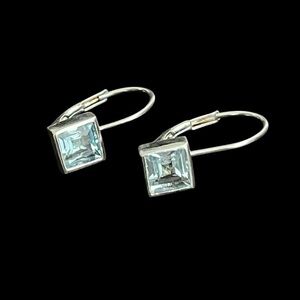 Vintage sterling silver blue topaz drop earrings